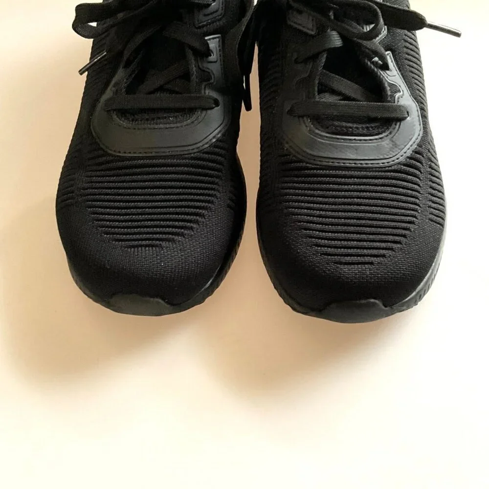 SKECHERS BOBS TOUGH TALK MEMORY FOAM SNEAKERS BLACK RUNNING SHOES 9.5